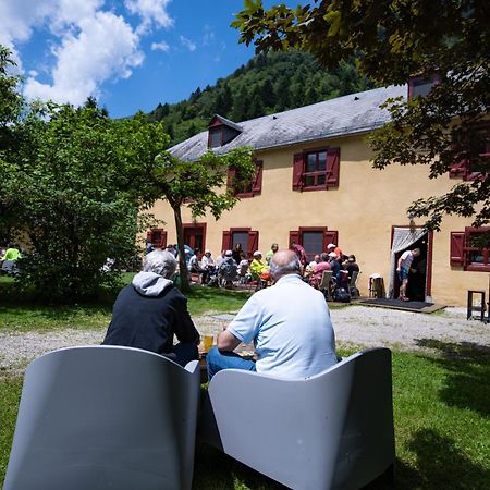 Gite Auberge Les Cascades La Mongie Luaran gambar