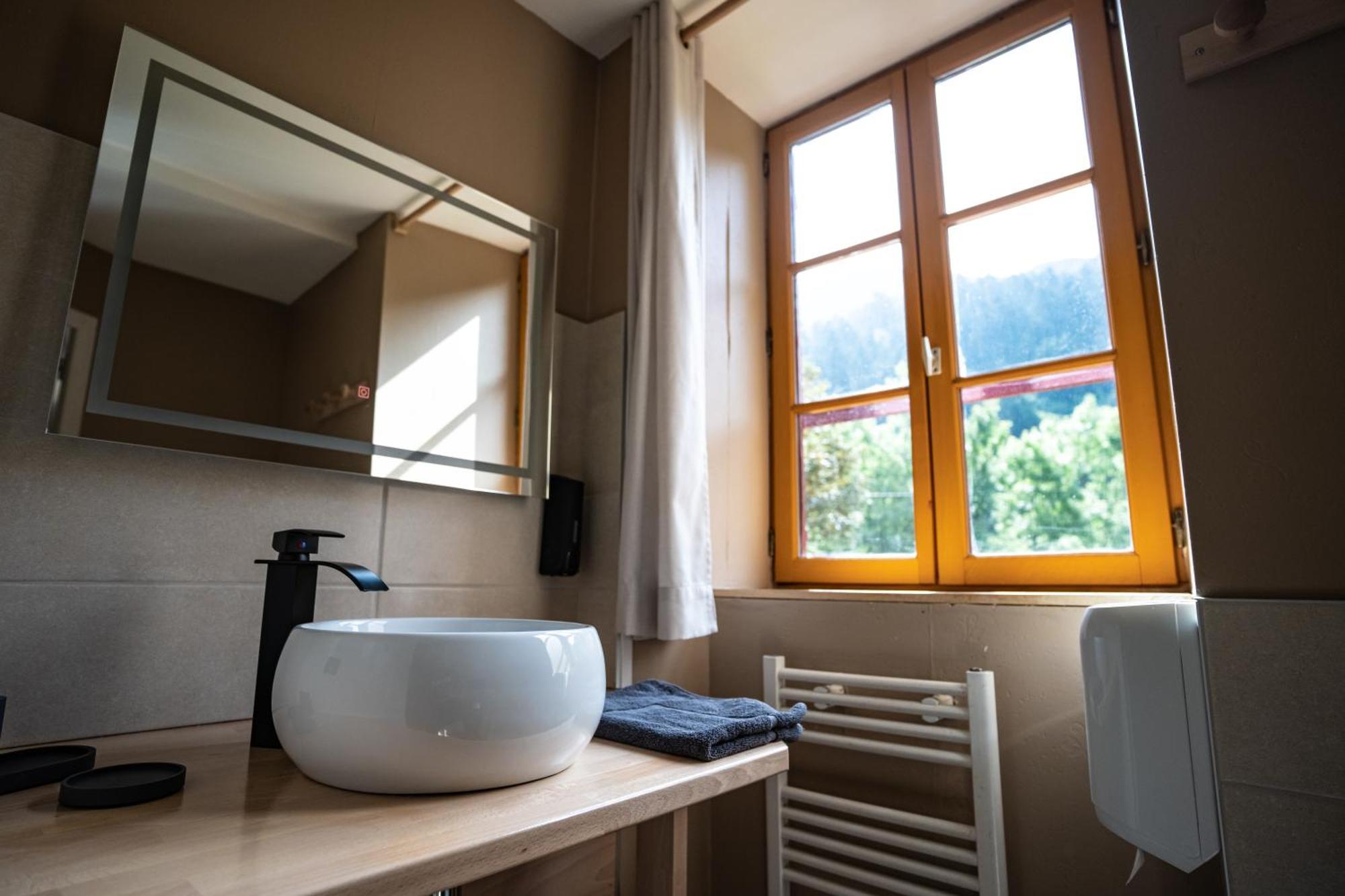 Gite Auberge Les Cascades La Mongie Luaran gambar