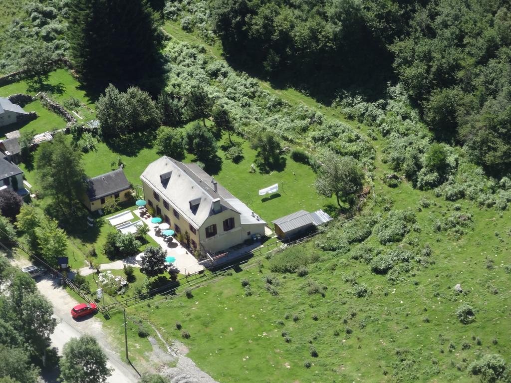 Gite Auberge Les Cascades La Mongie Luaran gambar