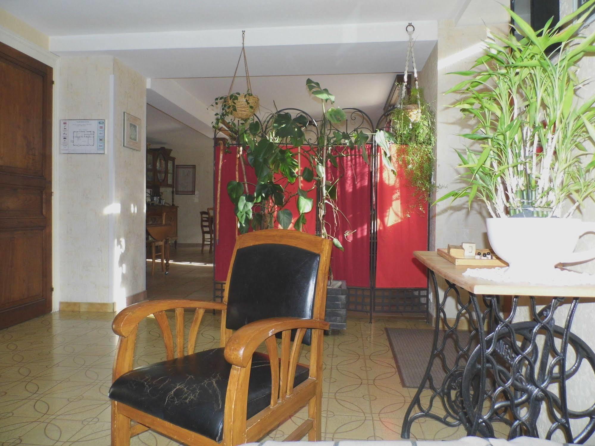 Gite Auberge Les Cascades La Mongie Luaran gambar